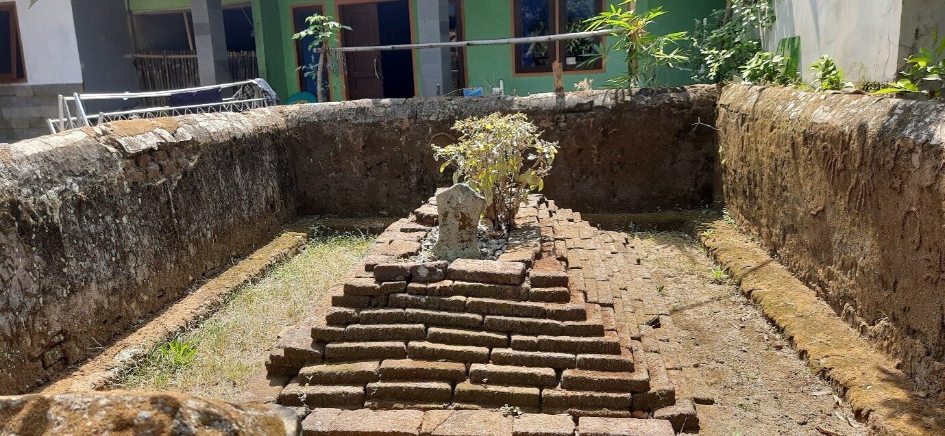 Dokumentasi Makam Prabu Arya Kamuning