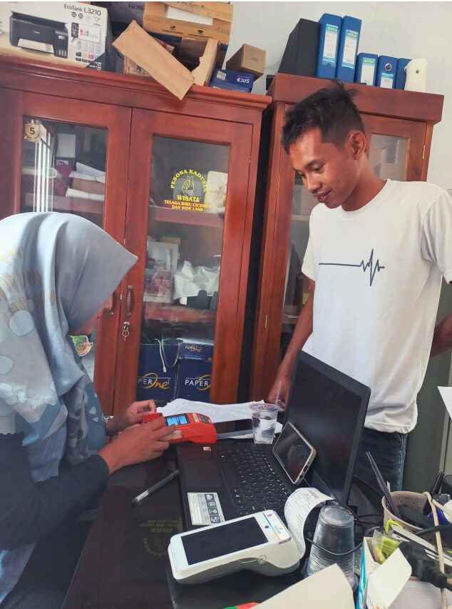 Pelayanan transaksi keuangan BUMDes