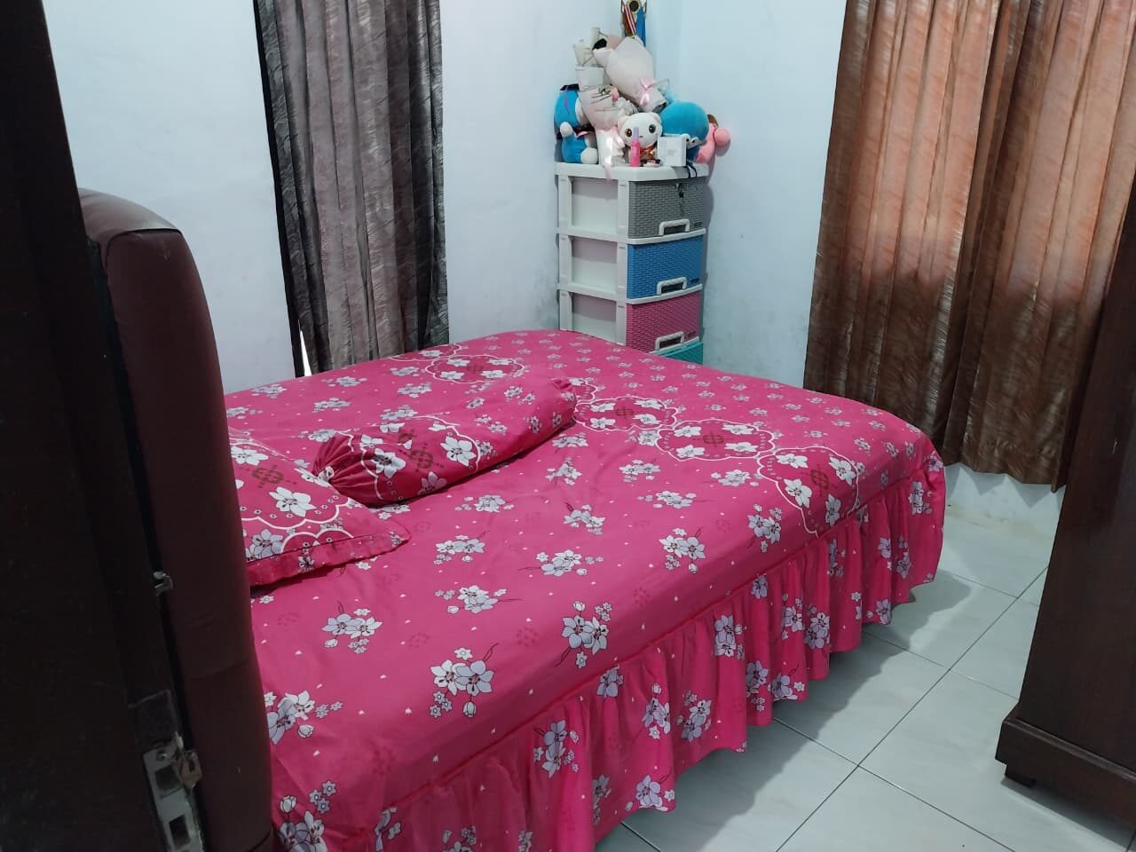 Kamar tidur Homestay Abah Ba'i