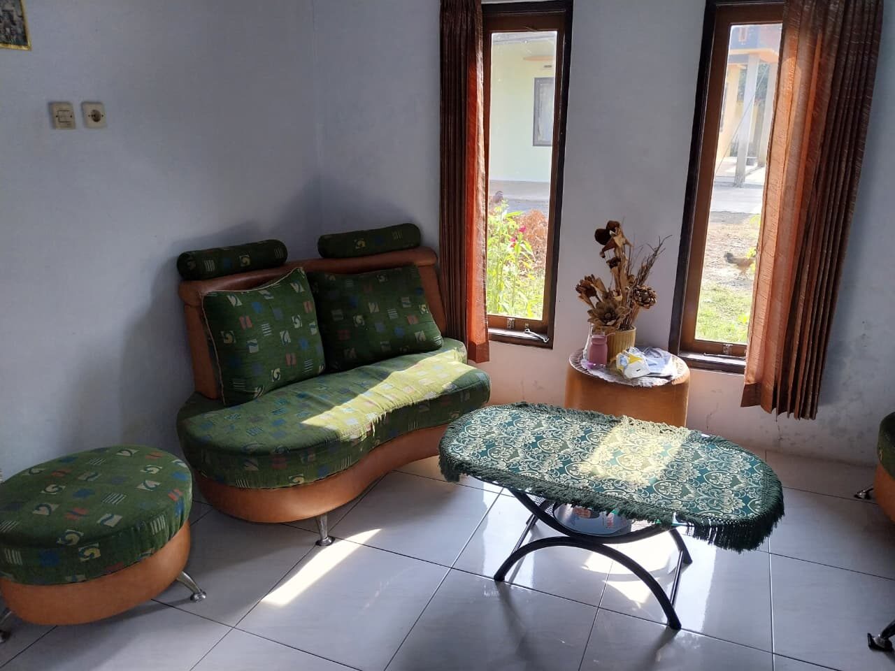 Ruang tamu Homestay Abah Ba'i